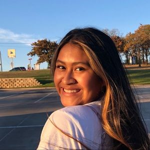 Meet your Posher, Izzie